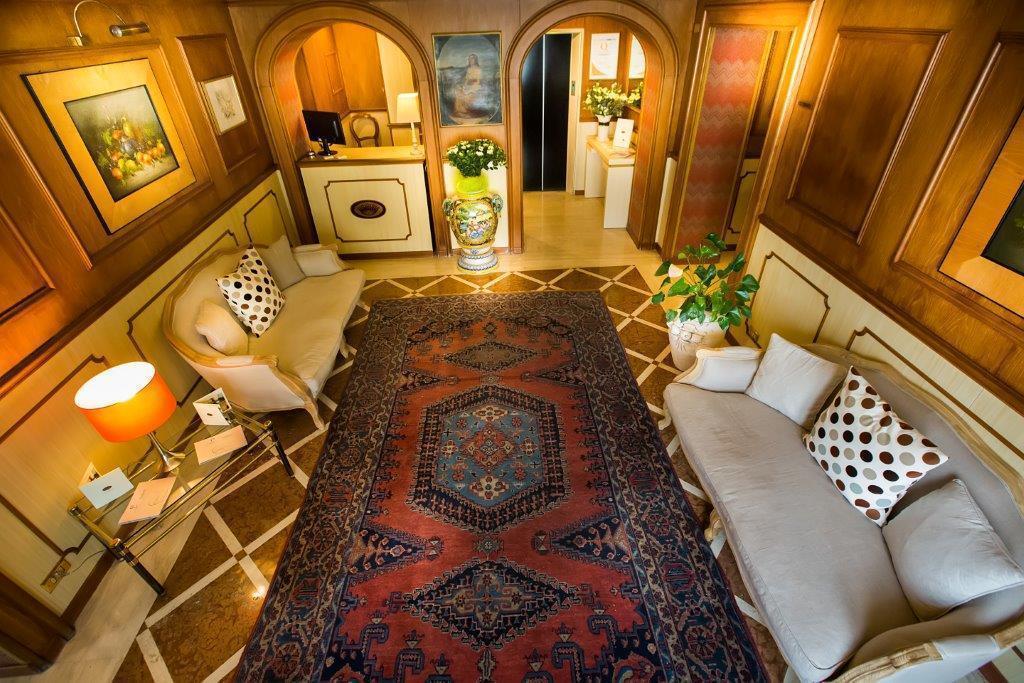 Hotel Camerlengo Corridonia Eksteriør bilde